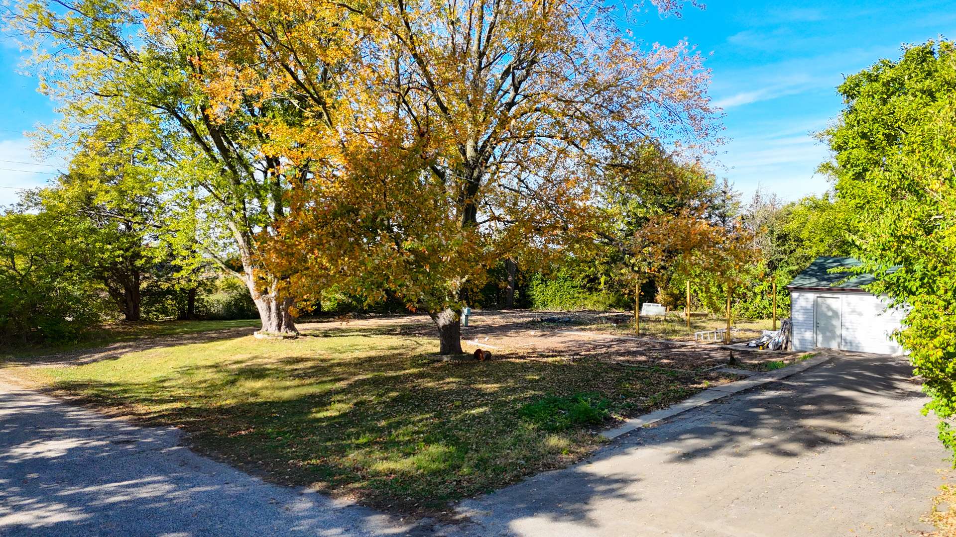 704 W Fredrick ST, Thomasboro, IL 61878