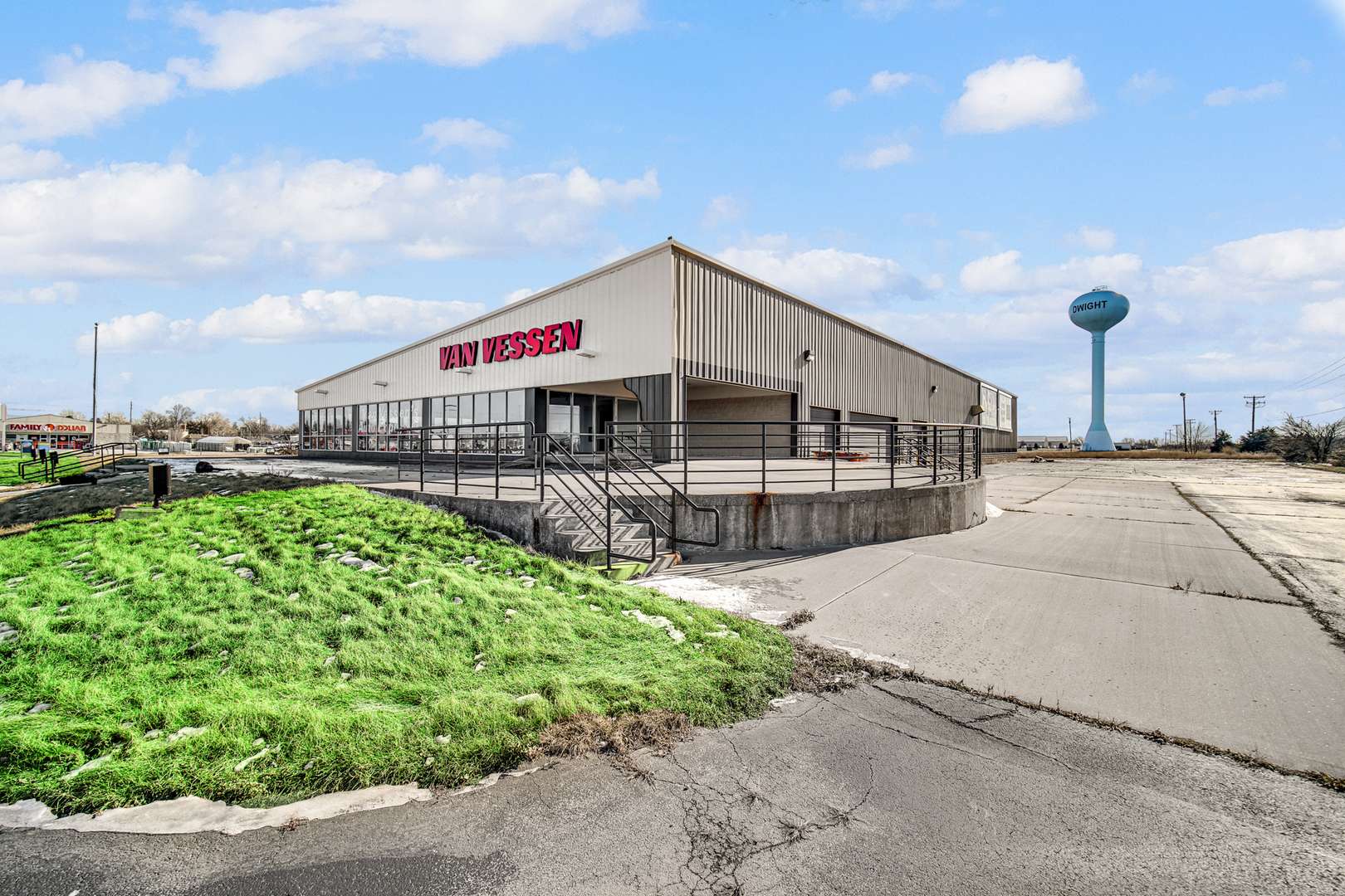 101 Watters DR, Dwight, IL 60420