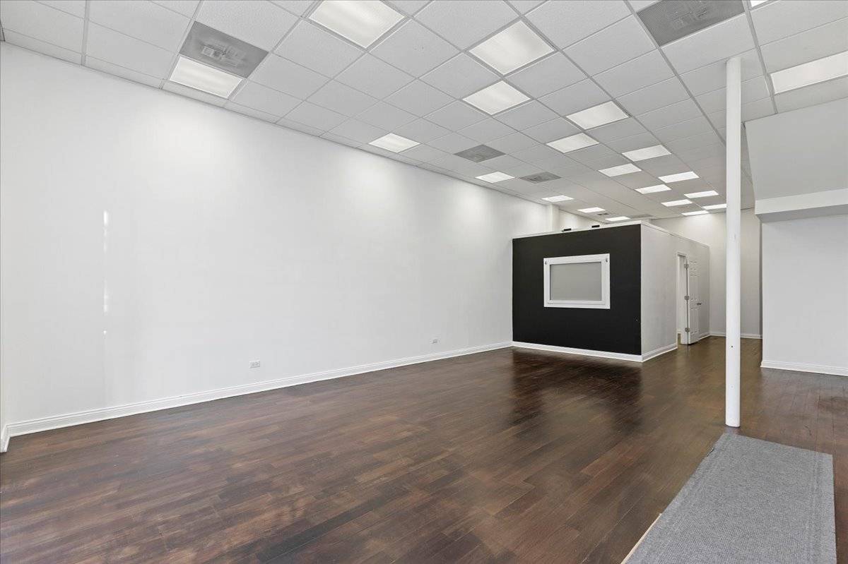 2142 W Chicago AVE #1, Chicago, IL 60622