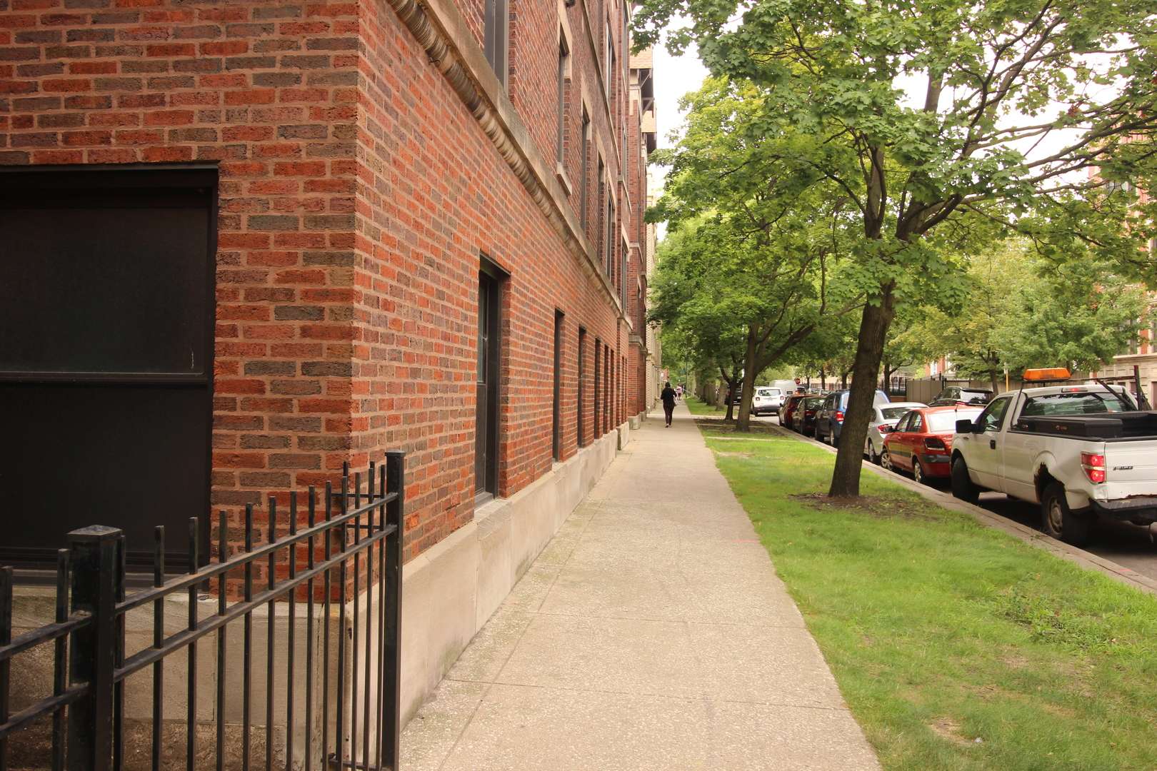 5200 S Woodlawn AVE, Chicago, IL 60615