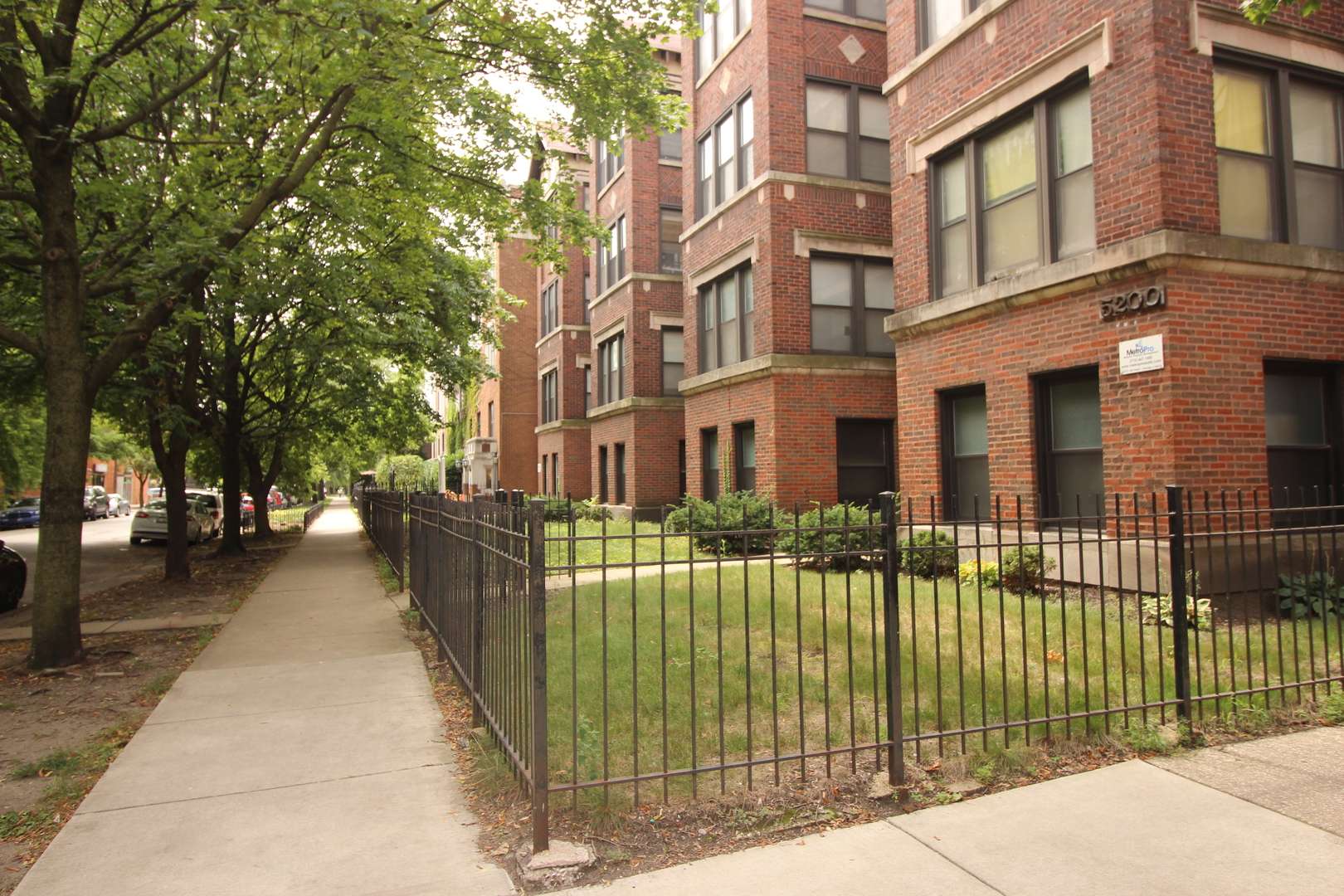 5200 S Woodlawn AVE, Chicago, IL 60615