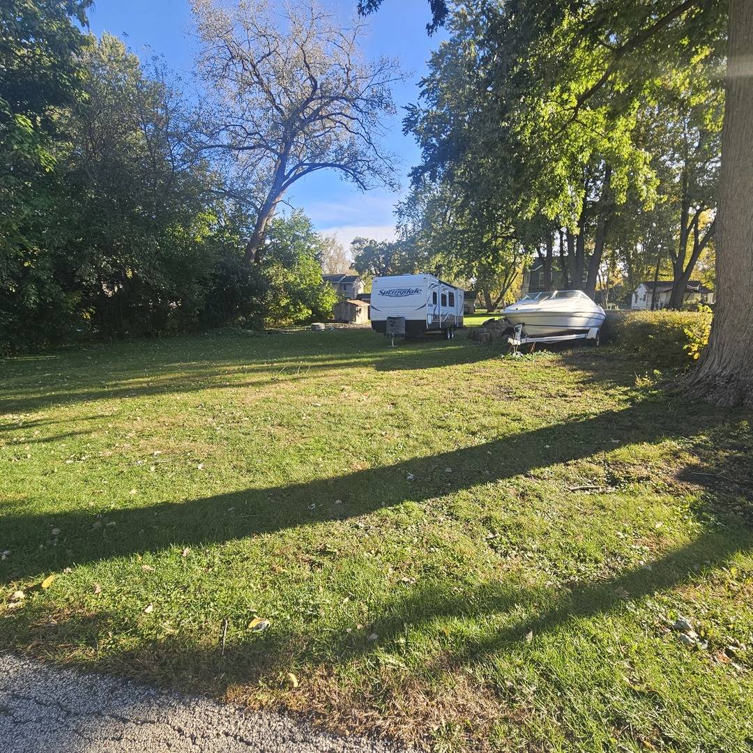 Lot 9 -10 Louise ST, Crystal Lake, IL 60014