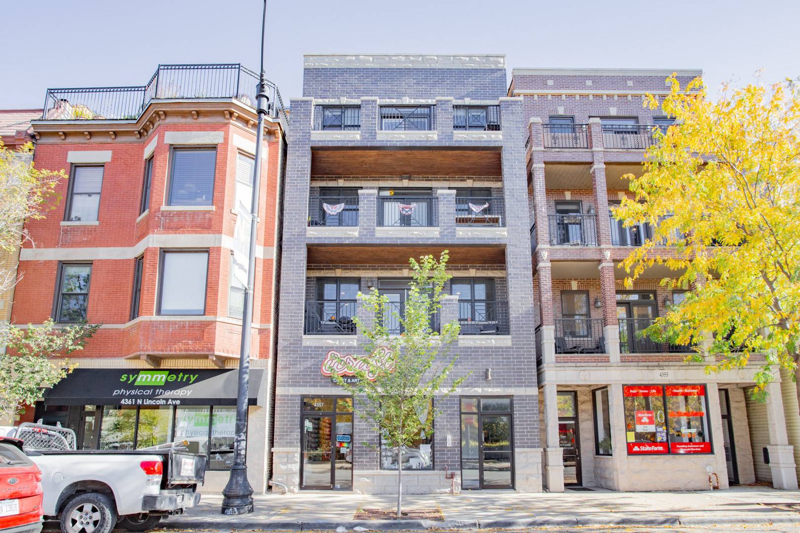 4357 N Lincoln AVE #C, Chicago, IL 60618