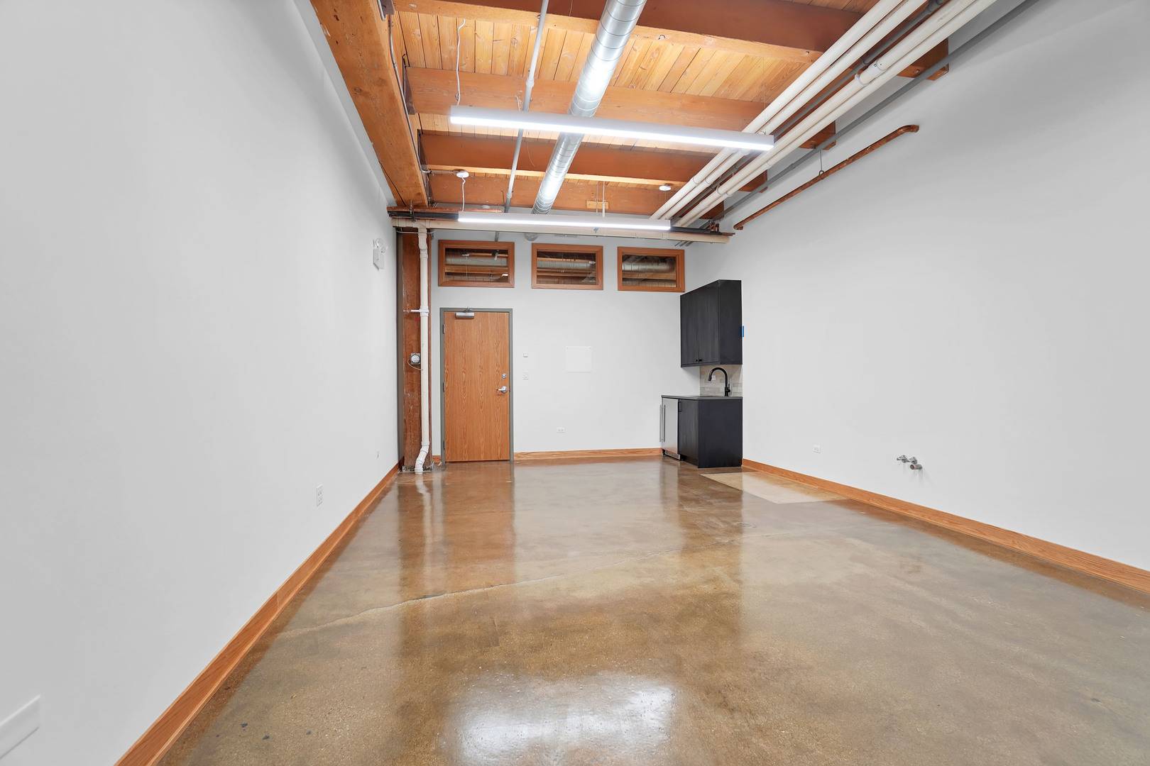 1806 W Cuyler AVE #109, Chicago, IL 60613