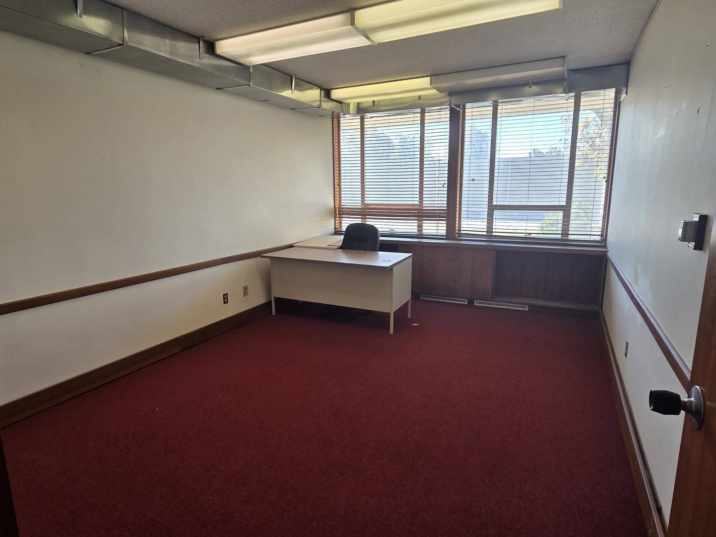 1400 W Anthony DR #106, Champaign, IL 61821