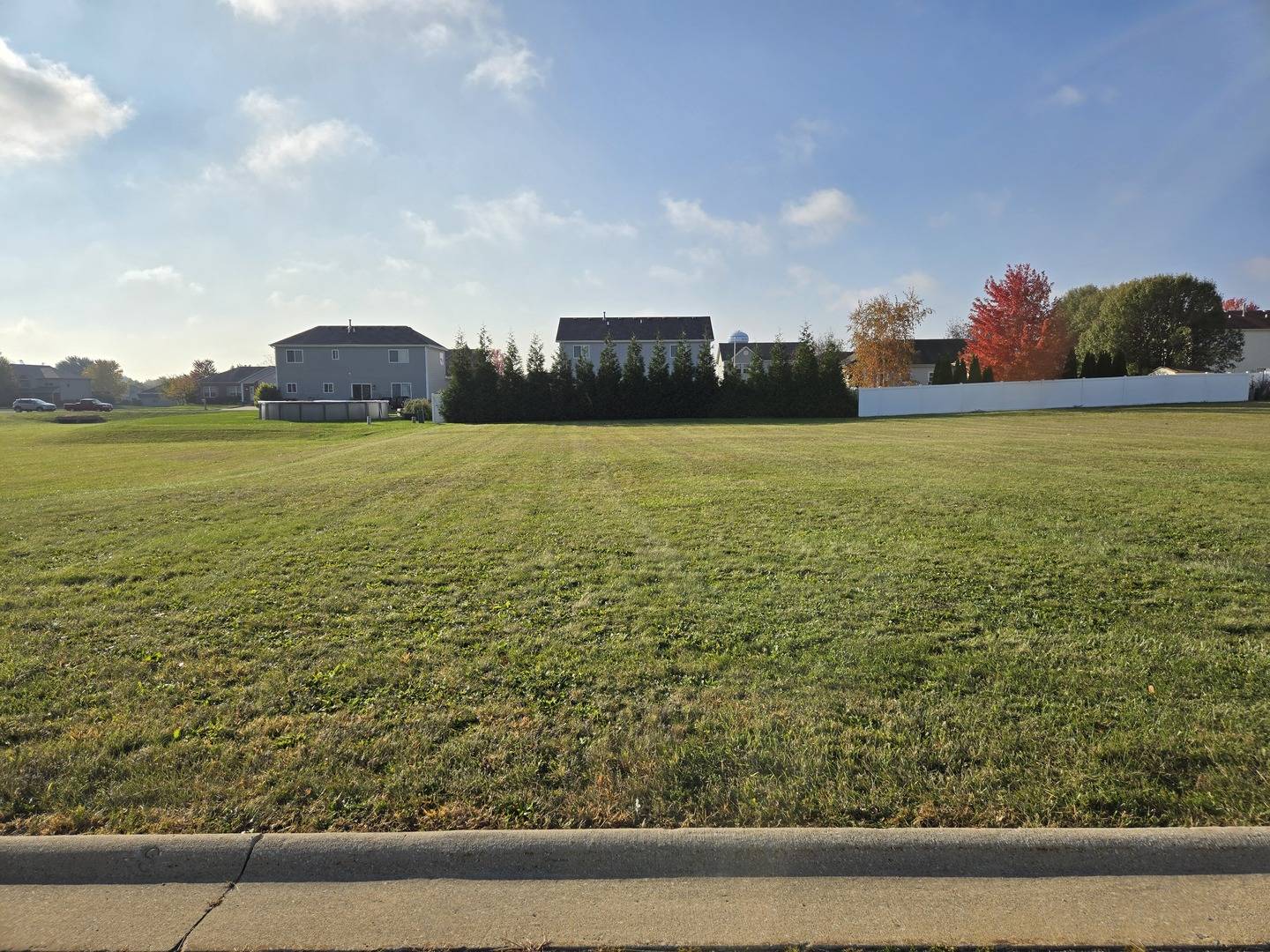 496 Shamrock LN, Manteno, IL 60950