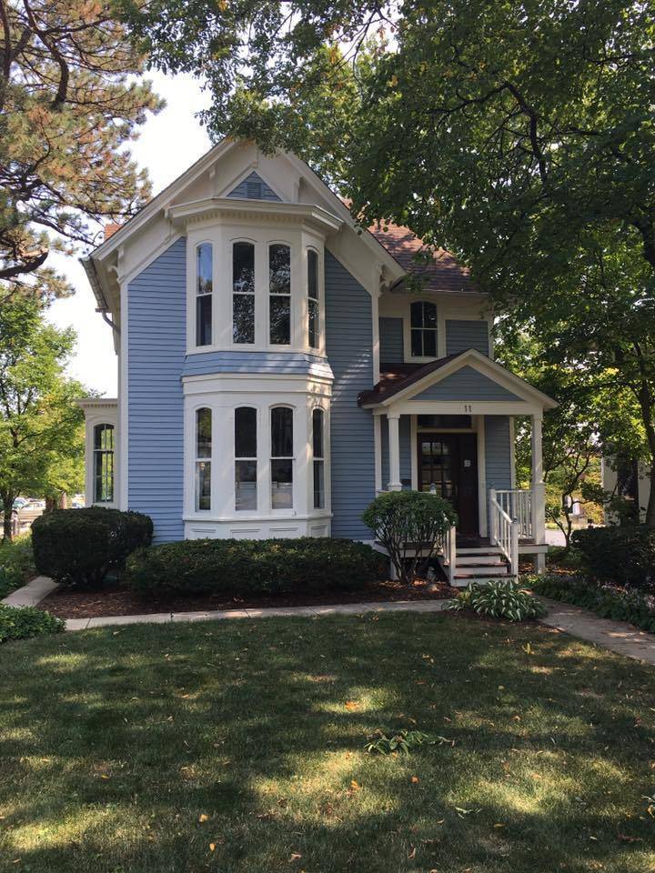 11 N Grant ST #201, Hinsdale, IL 60521