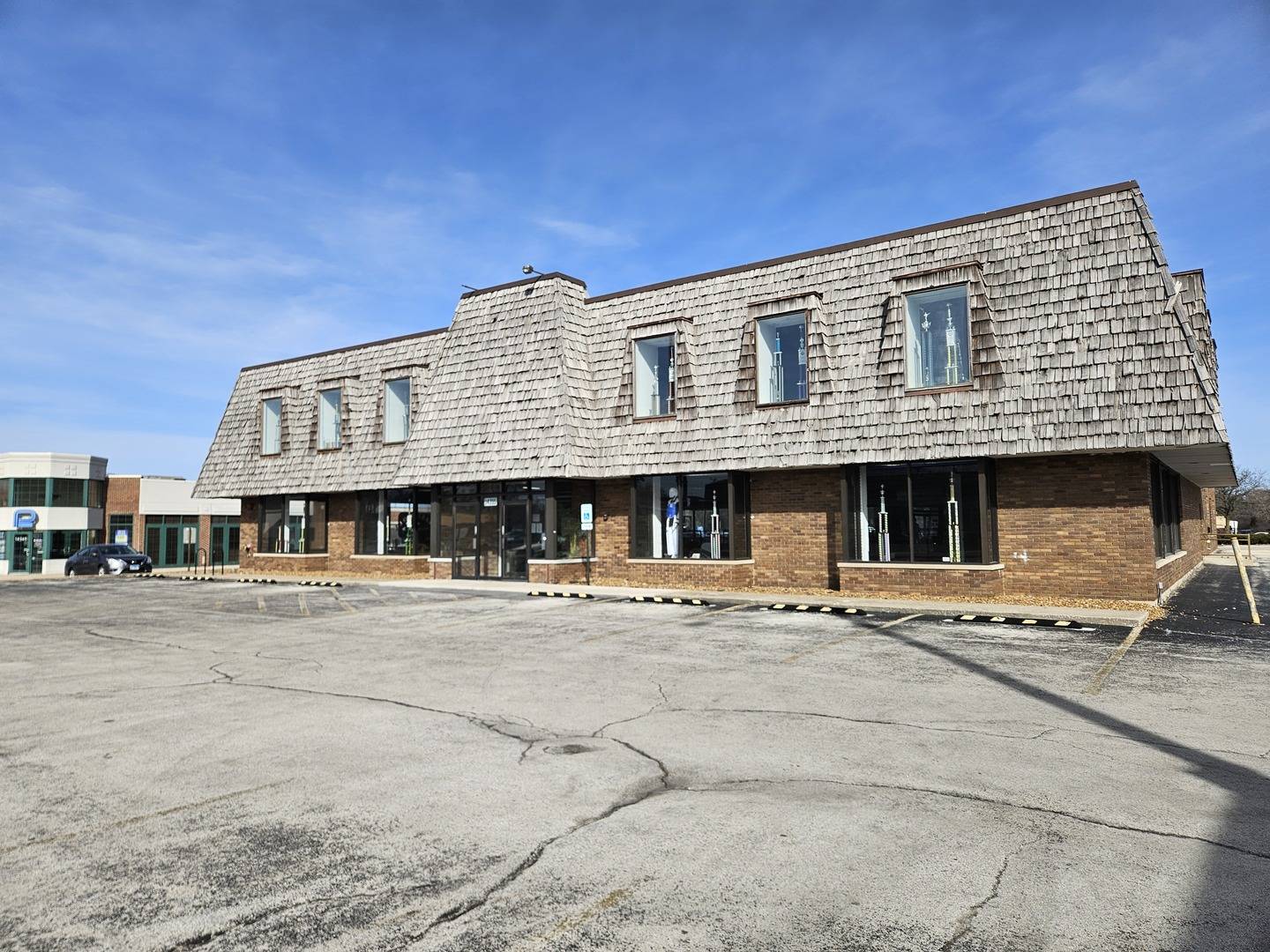 14355 S La Grange RD, Orland Park, IL 60462