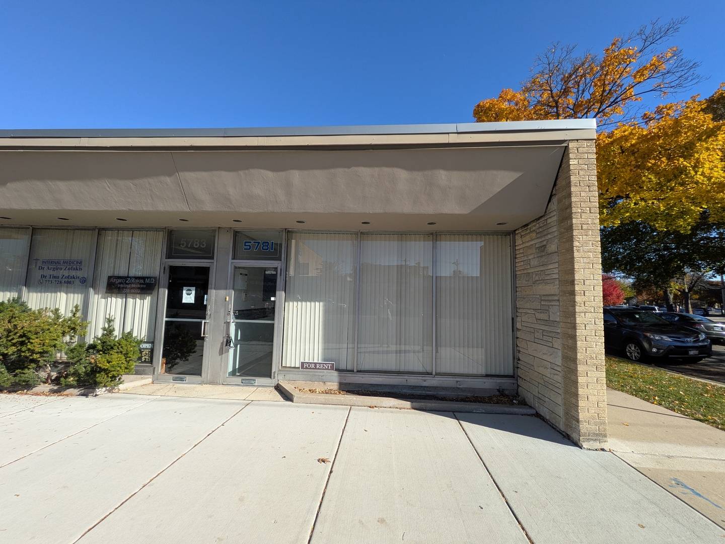 5781 N Lincoln AVE, Chicago, IL 60659