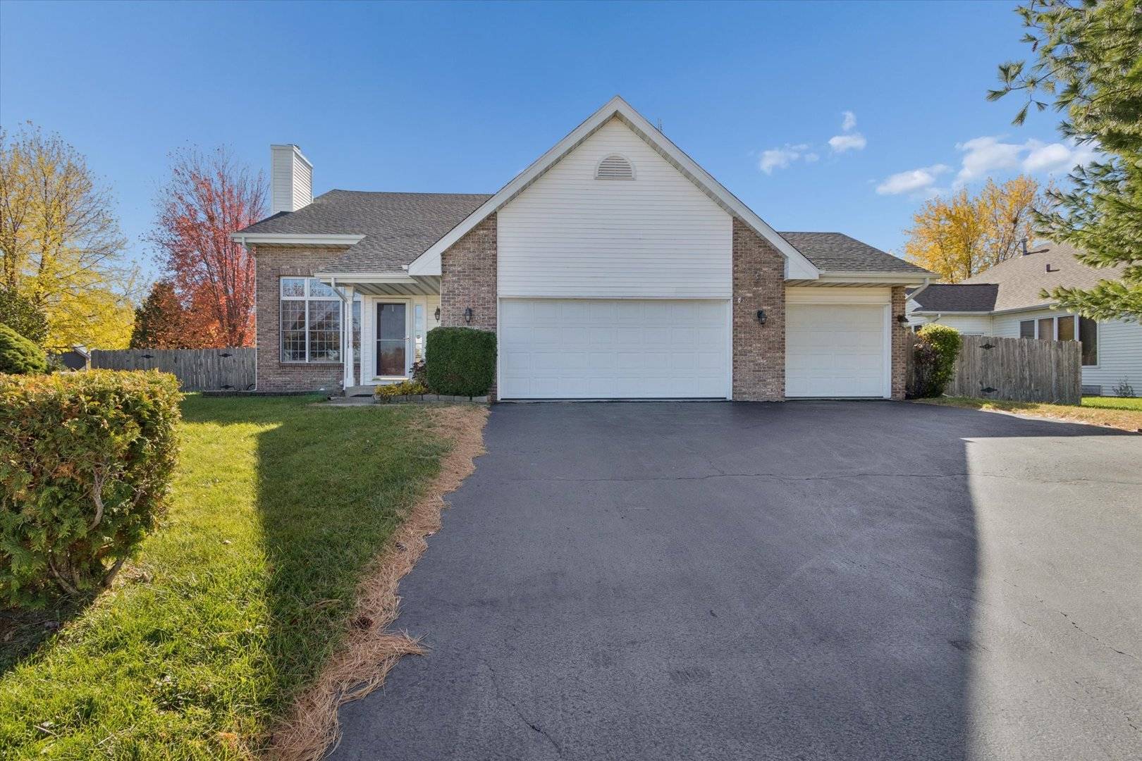 1311 Conlin CT, Belvidere, IL 61008