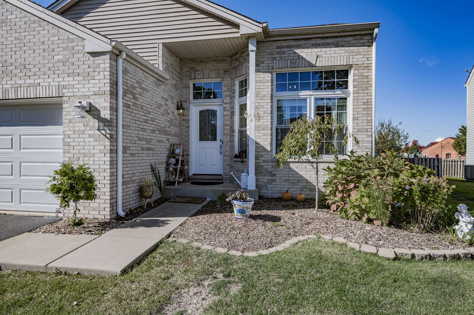 2107 Ashbrook CT, Plainfield, IL 60586