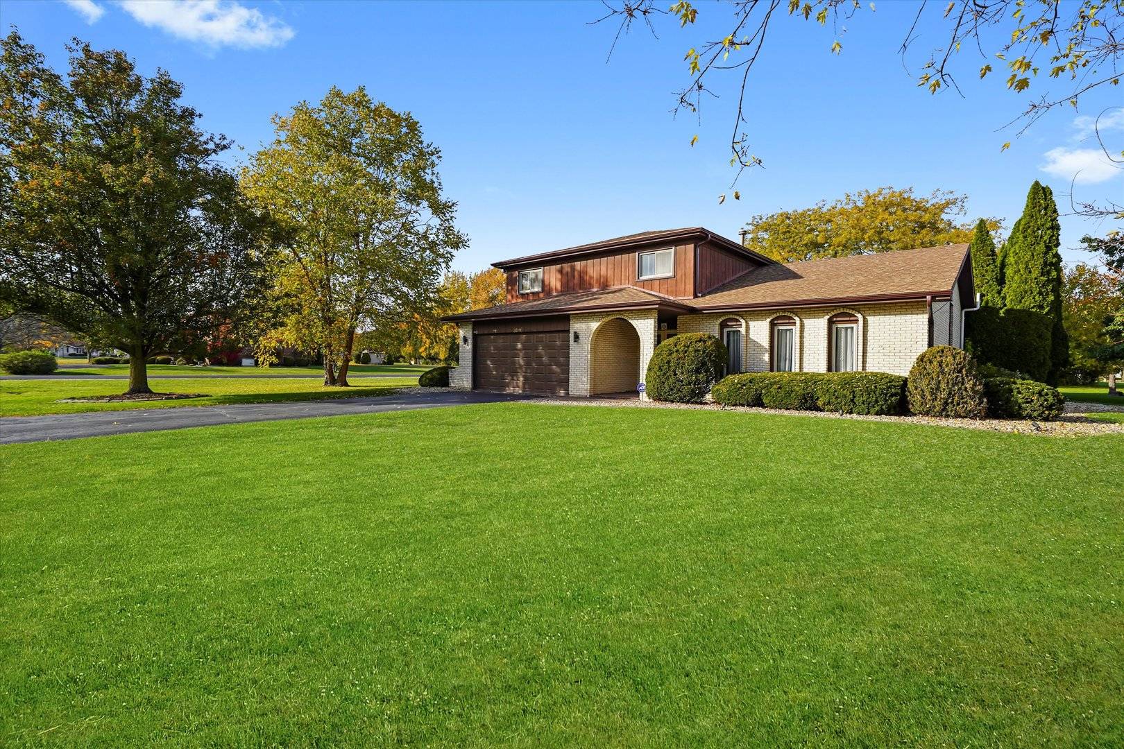 24661 S WILDWOOD TRL, Crete, IL 60417