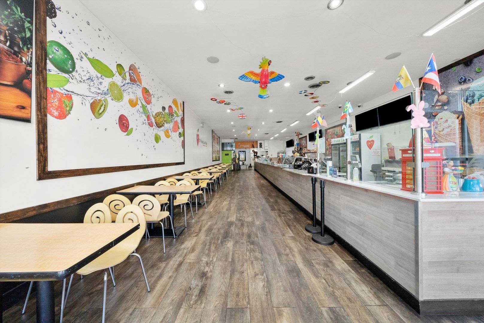 3739 W Fullerton AVE, Chicago, IL 60647
