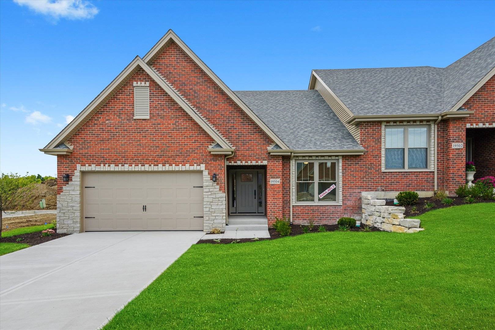 19505 Foxford LN, Mokena, IL 60448