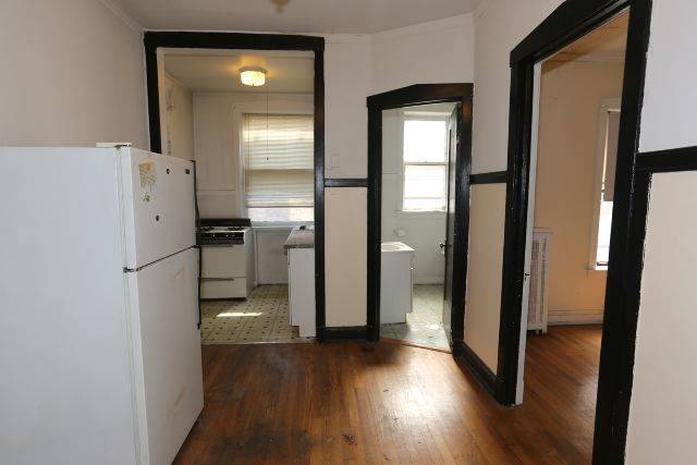 1923 W Winnemac AVE #1, Chicago, IL 60640