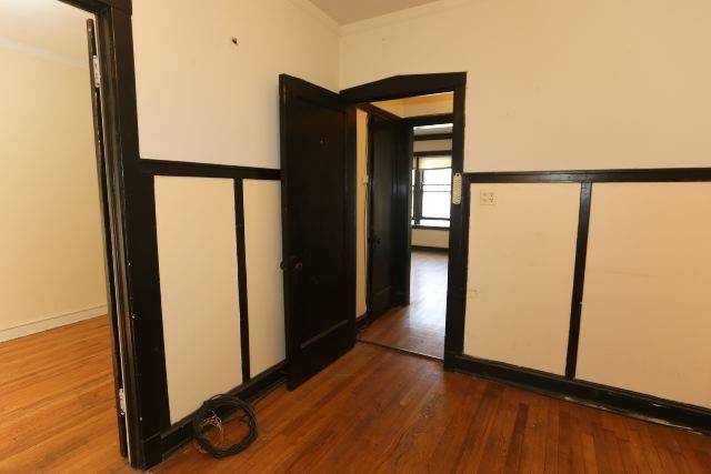 1923 W Winnemac AVE #1, Chicago, IL 60640