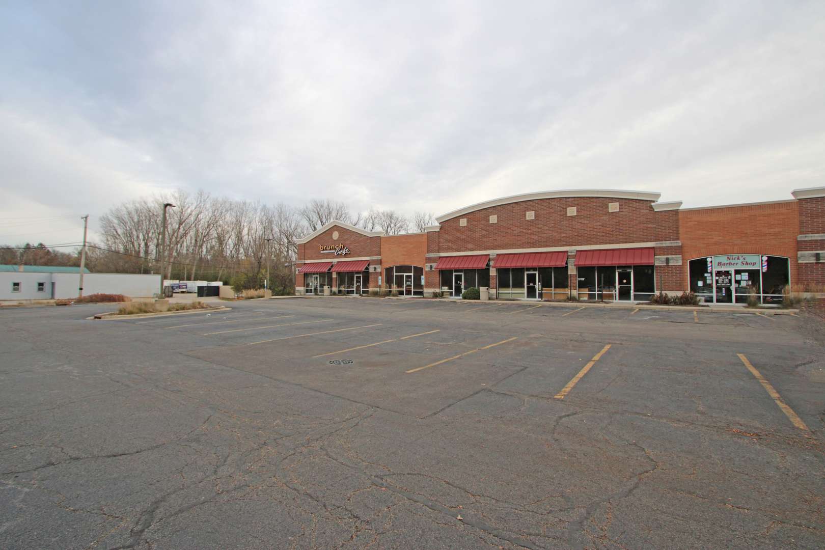 925 IL Route 22, Fox River Grove, IL 60021