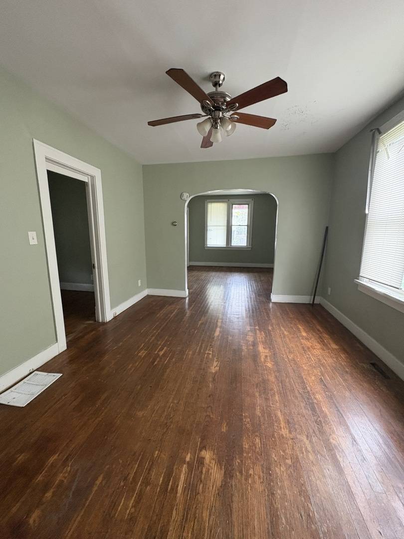 72 W 19TH ST, Chicago Heights, IL 60411