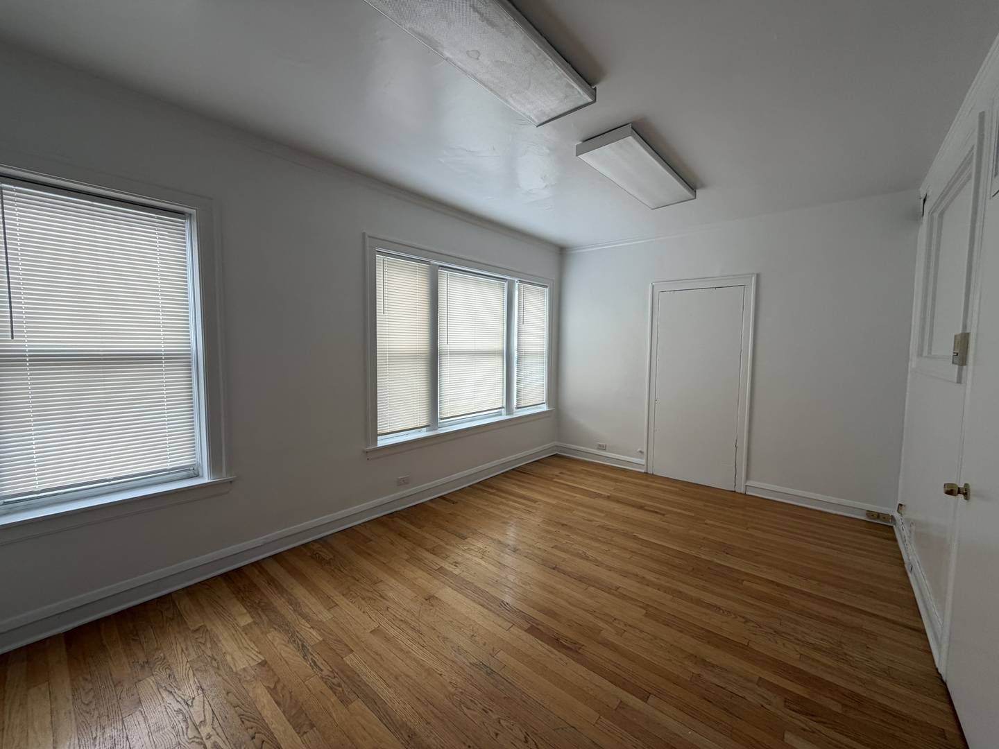 9453 S Ashland AVE #15, Chicago, IL 60620
