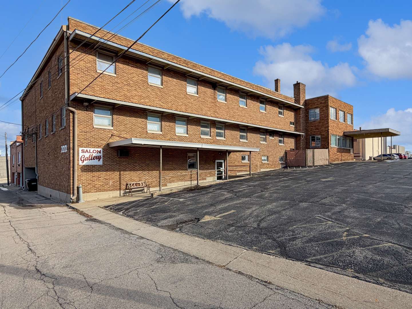 222 W Exchange ST, Freeport, IL 61032
