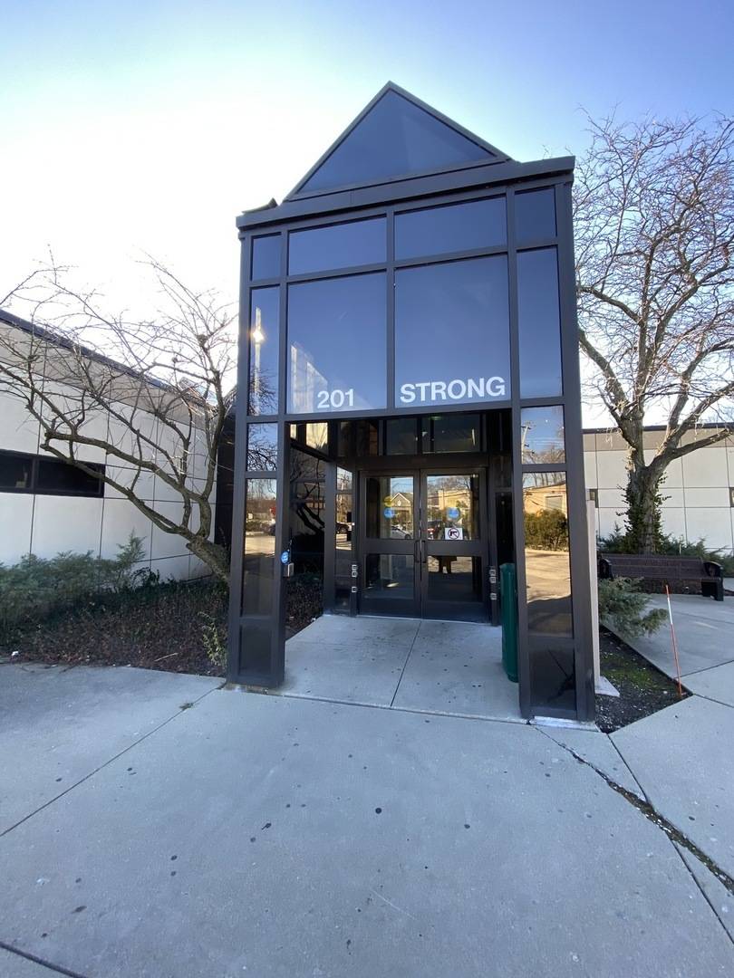 201 E Strong ST #2, Wheeling, IL 60090