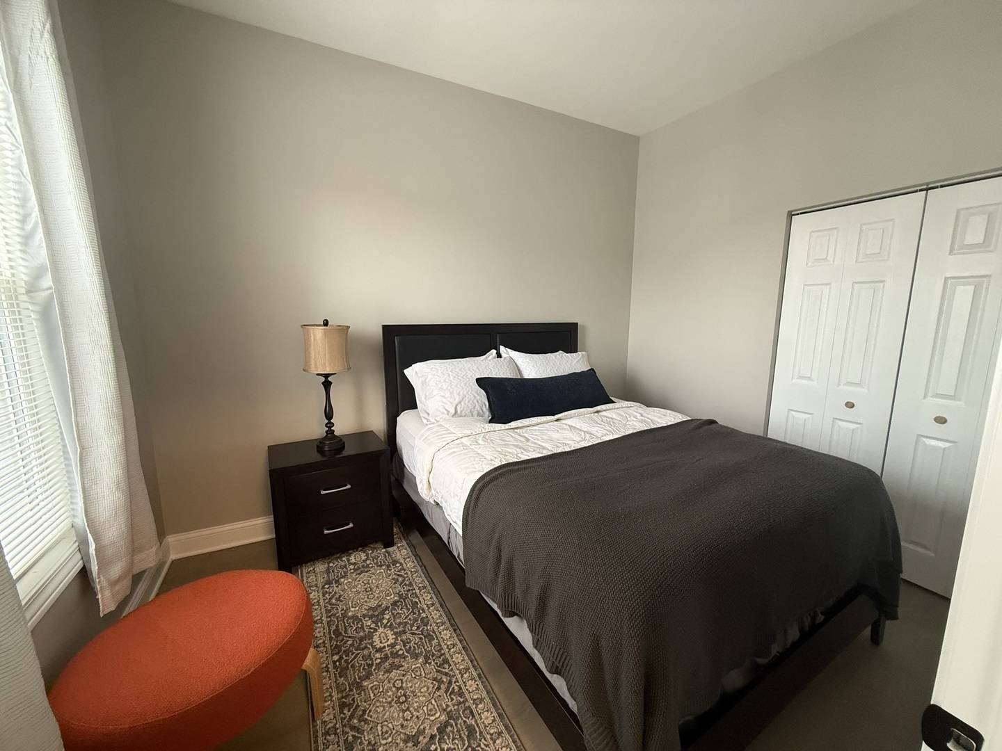 3049 N Avers AVE #2, Chicago, IL 60618