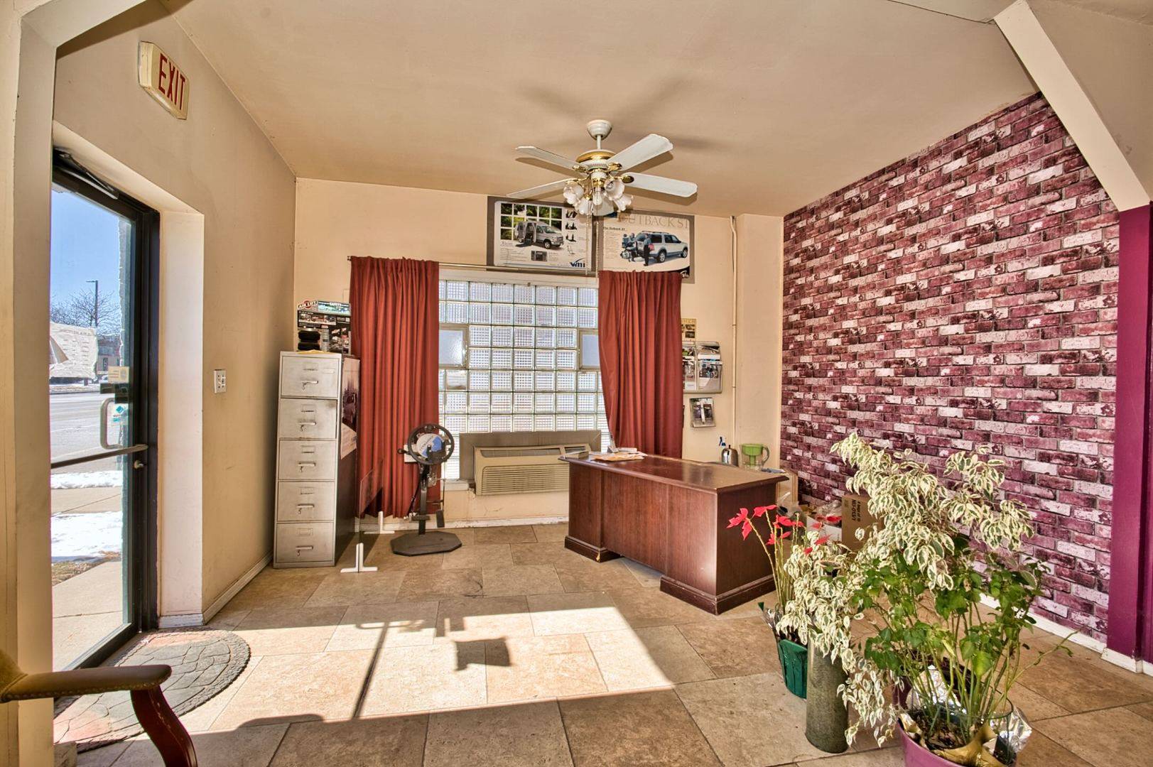 3654-3656 Oakton ST, Skokie, IL 60076