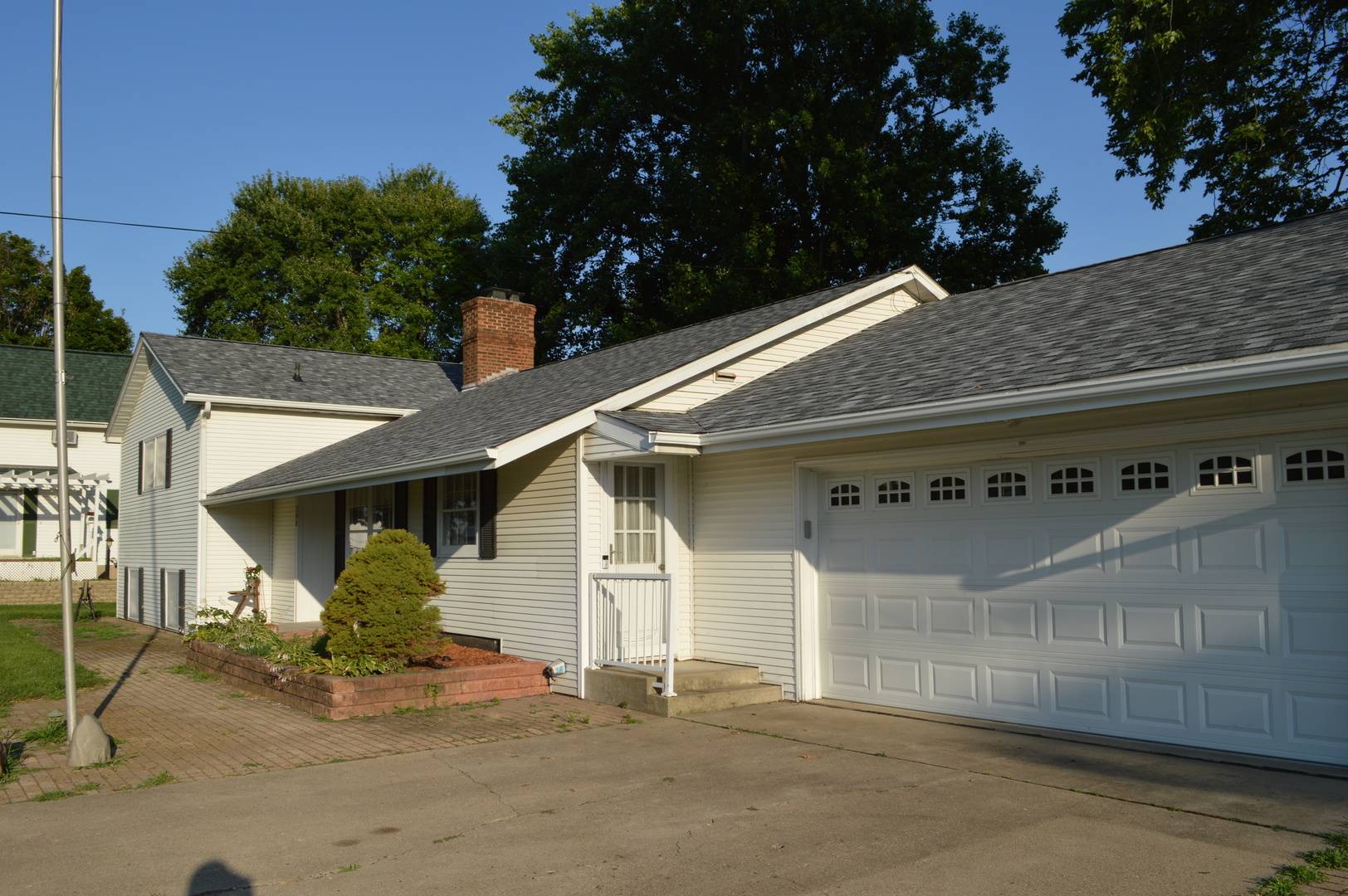 708 E Thompson ST, Princeton, IL 61356