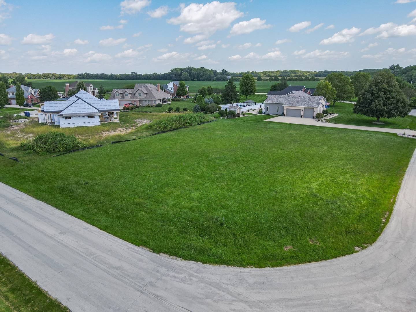 1007 Country LN, Bourbonnais, IL 60914