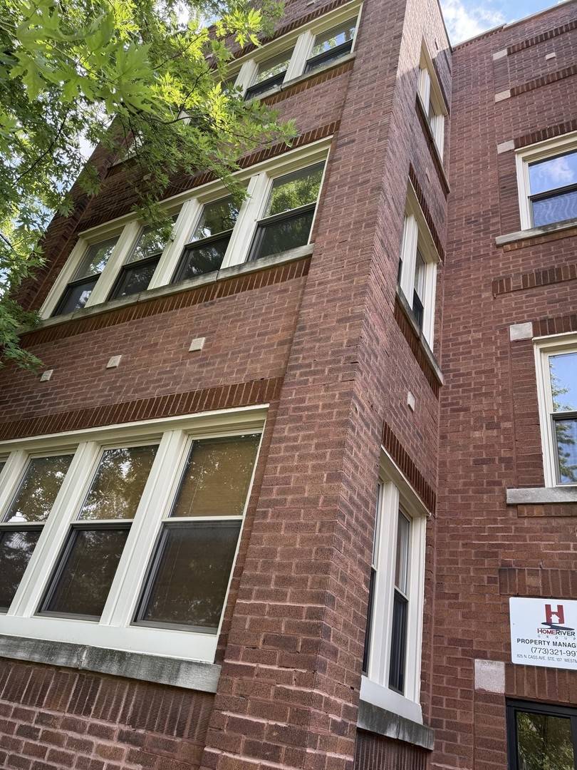 4027 W Crystal ST #2, Chicago, IL 60651