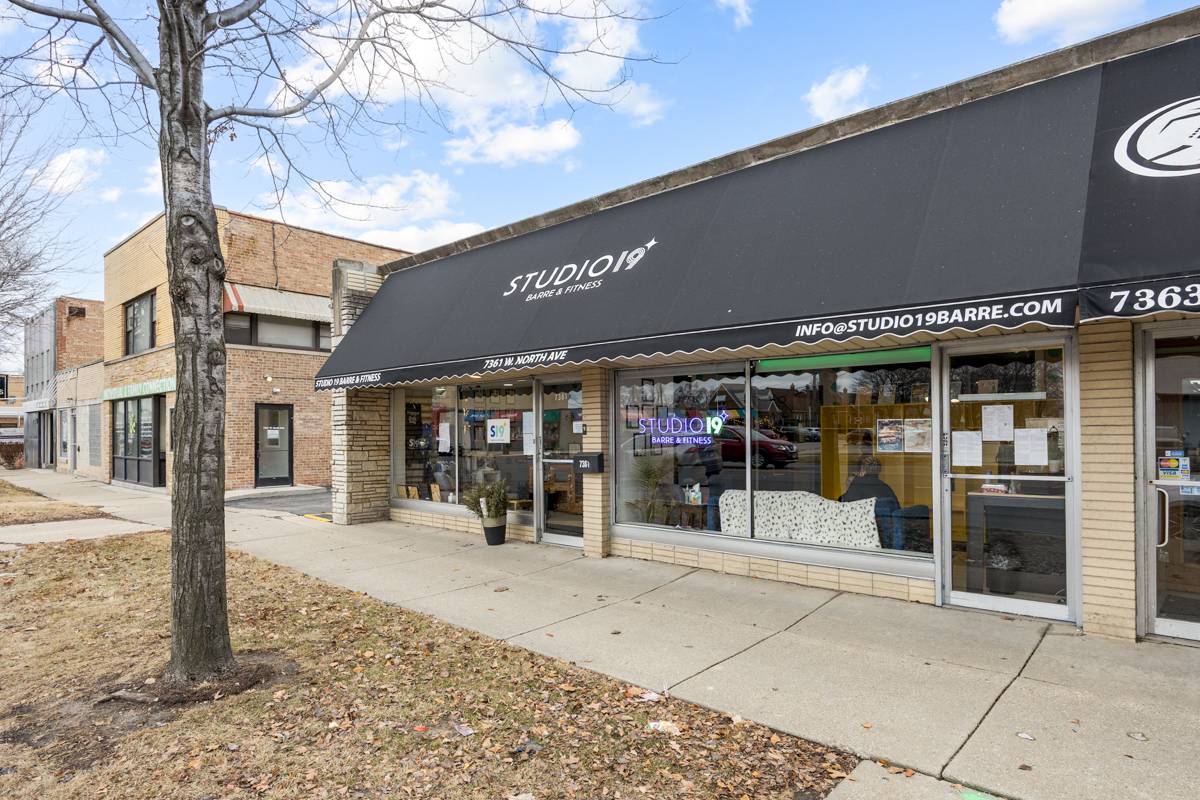 7361 North AVE, River Forest, IL 60305