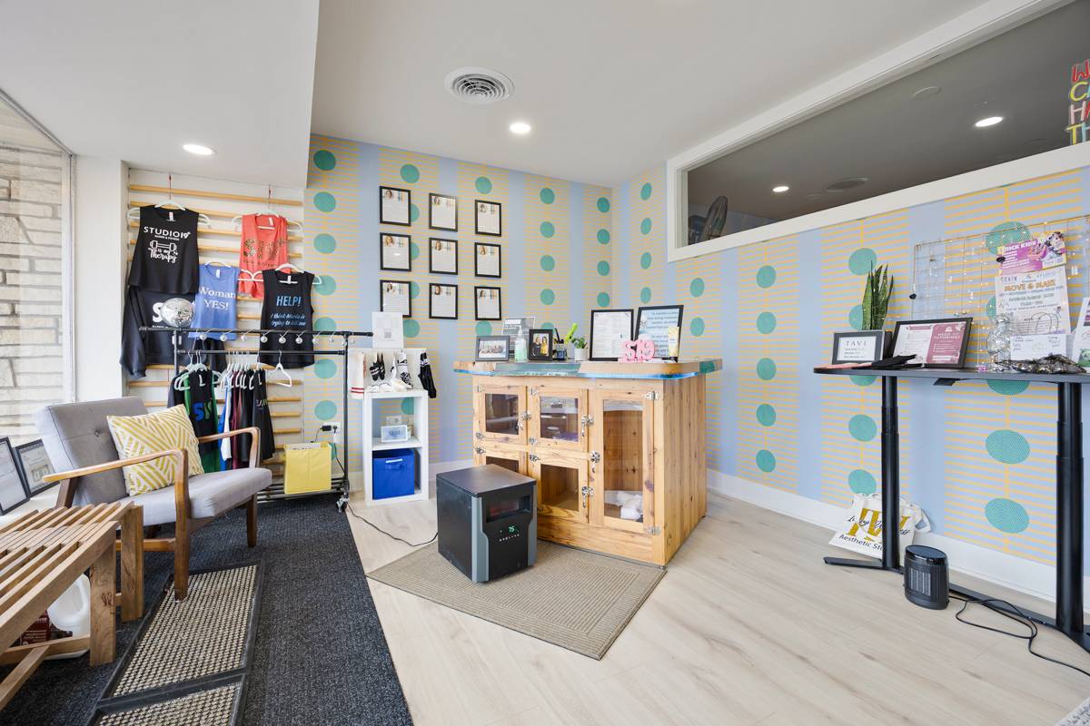 7361 North AVE, River Forest, IL 60305