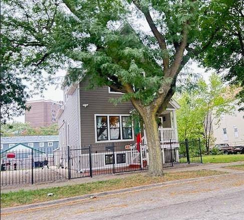 4250 S Wells ST, Chicago, IL 60609