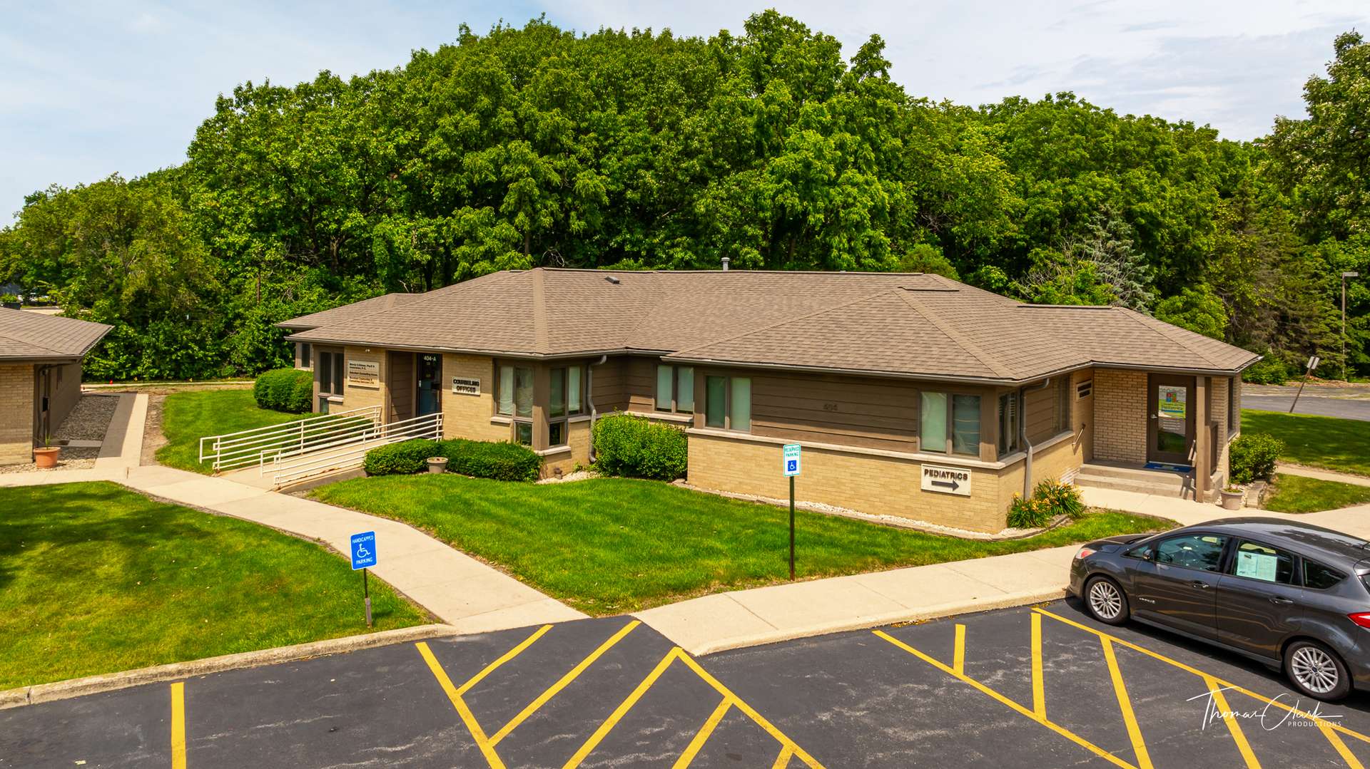 402 W Boughton RD, Bolingbrook, IL 60440