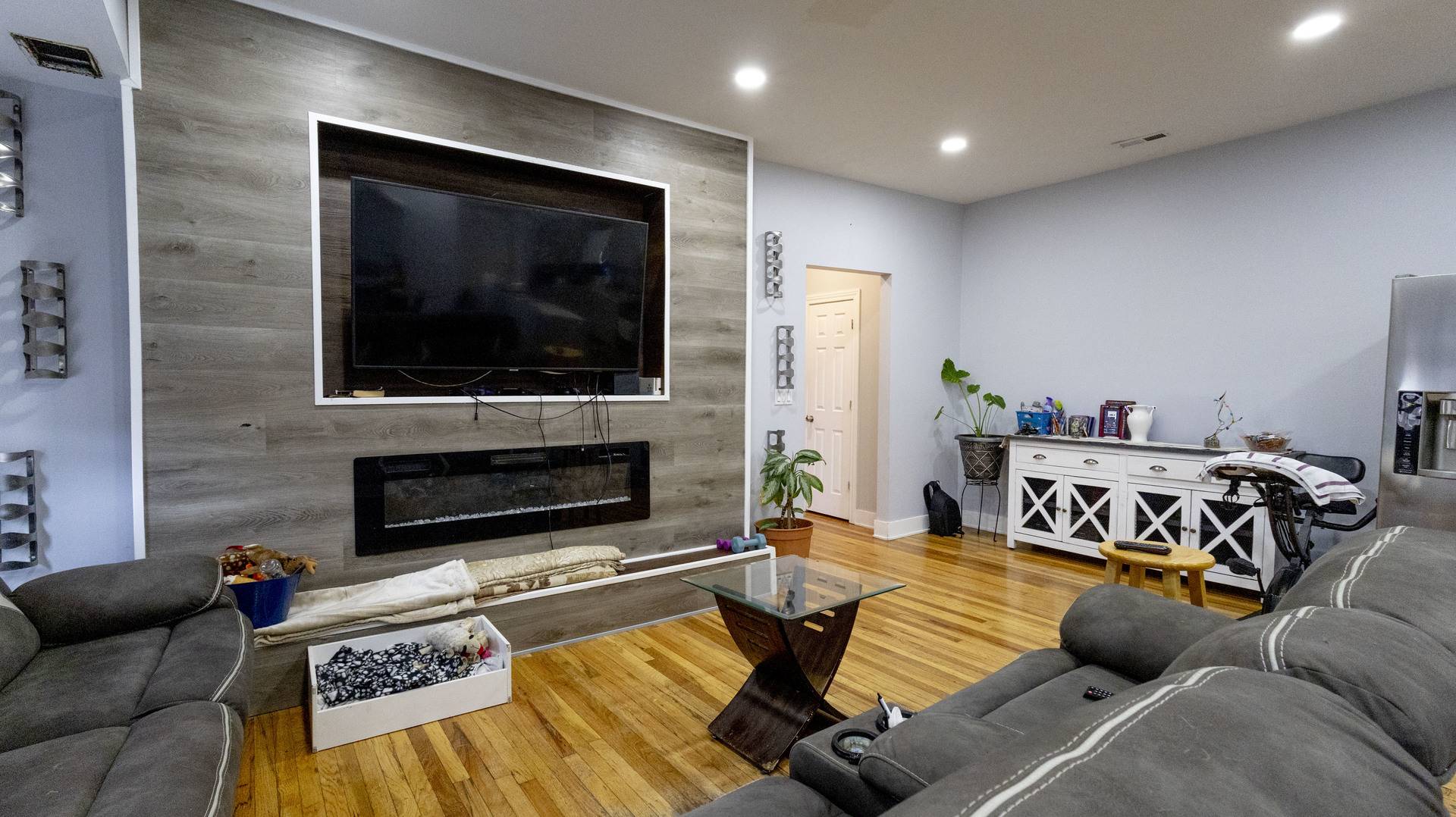 3612 W Roosevelt RD, Chicago, IL 60624