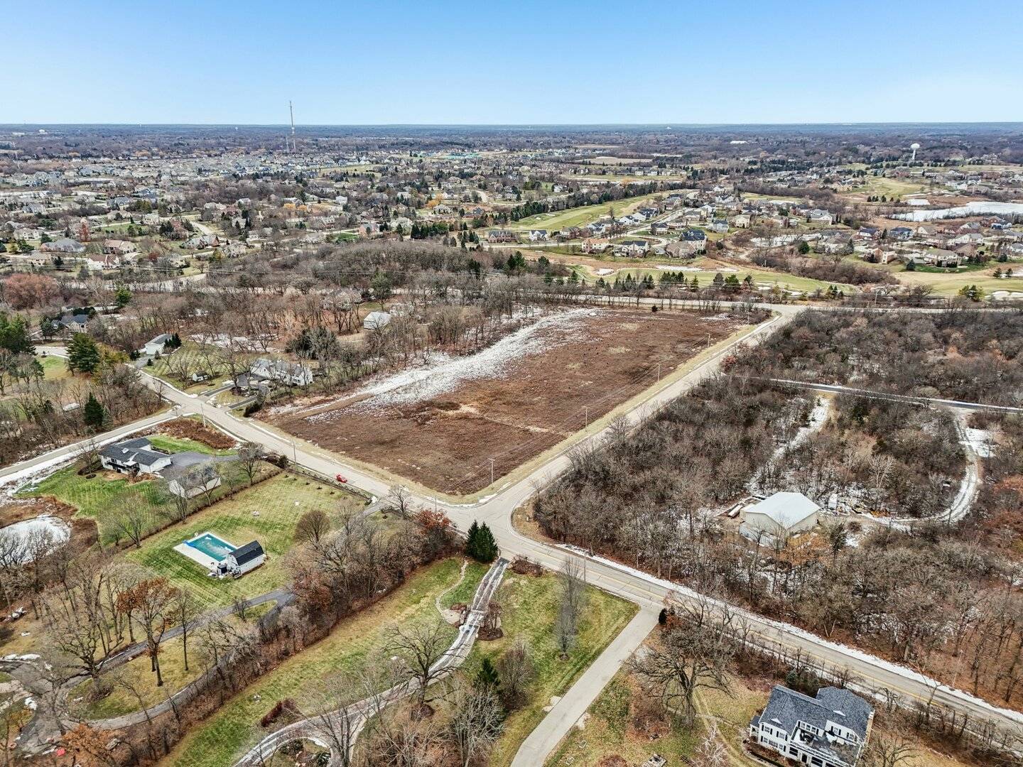 21707 W Lakeview Pkwy, Mundelein, IL 60060