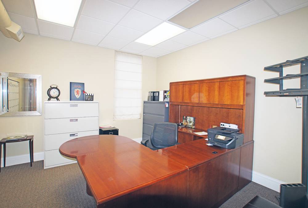 111 E Van Buren ST #A, Woodstock, IL 60098