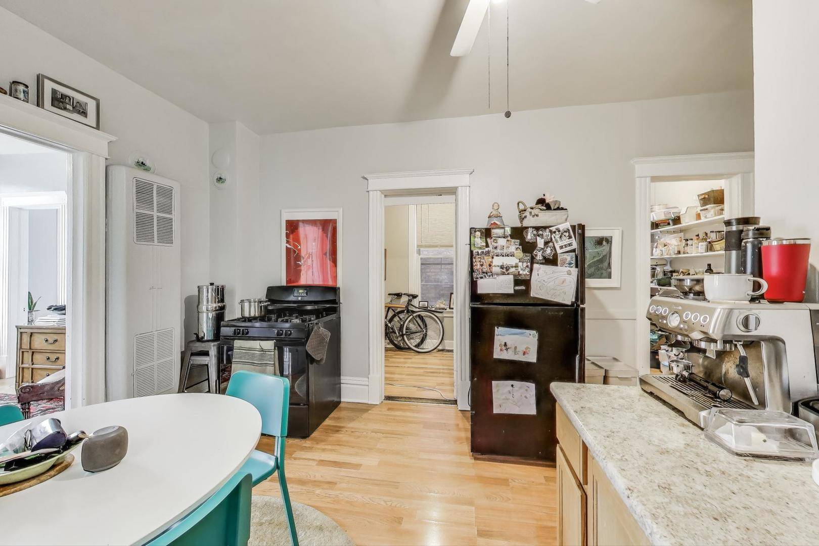 2916 W 25th PL, Chicago, IL 60623