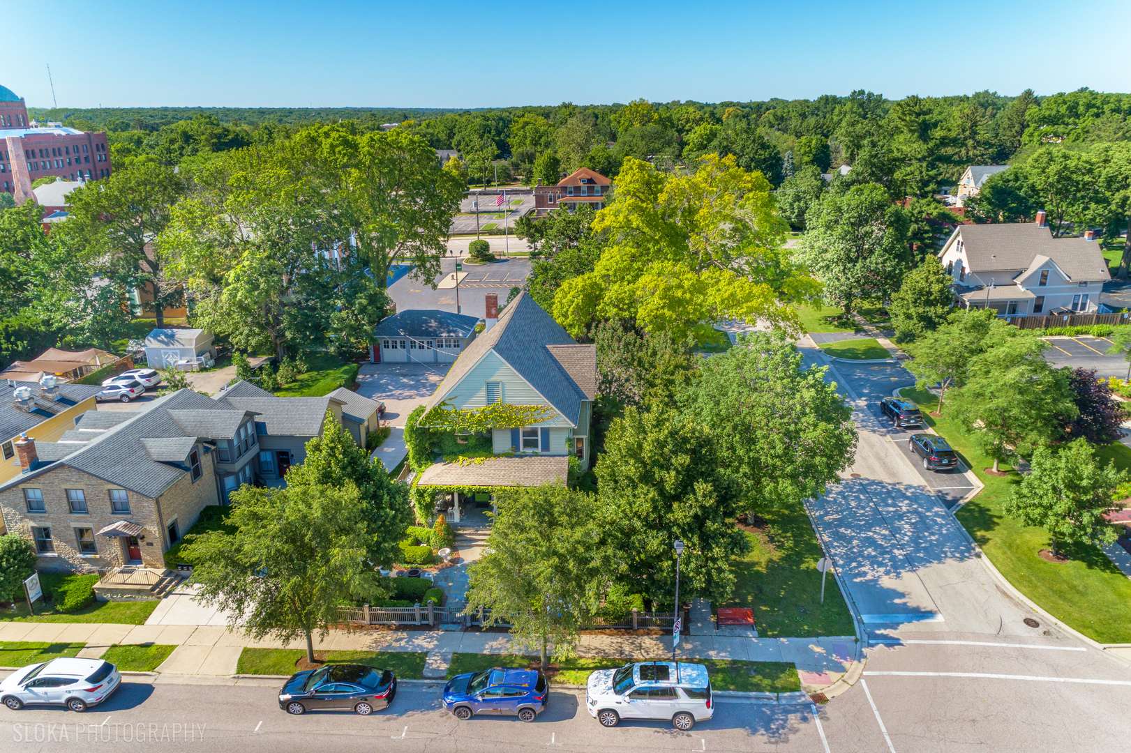 428 W State ST, Geneva, IL 60134