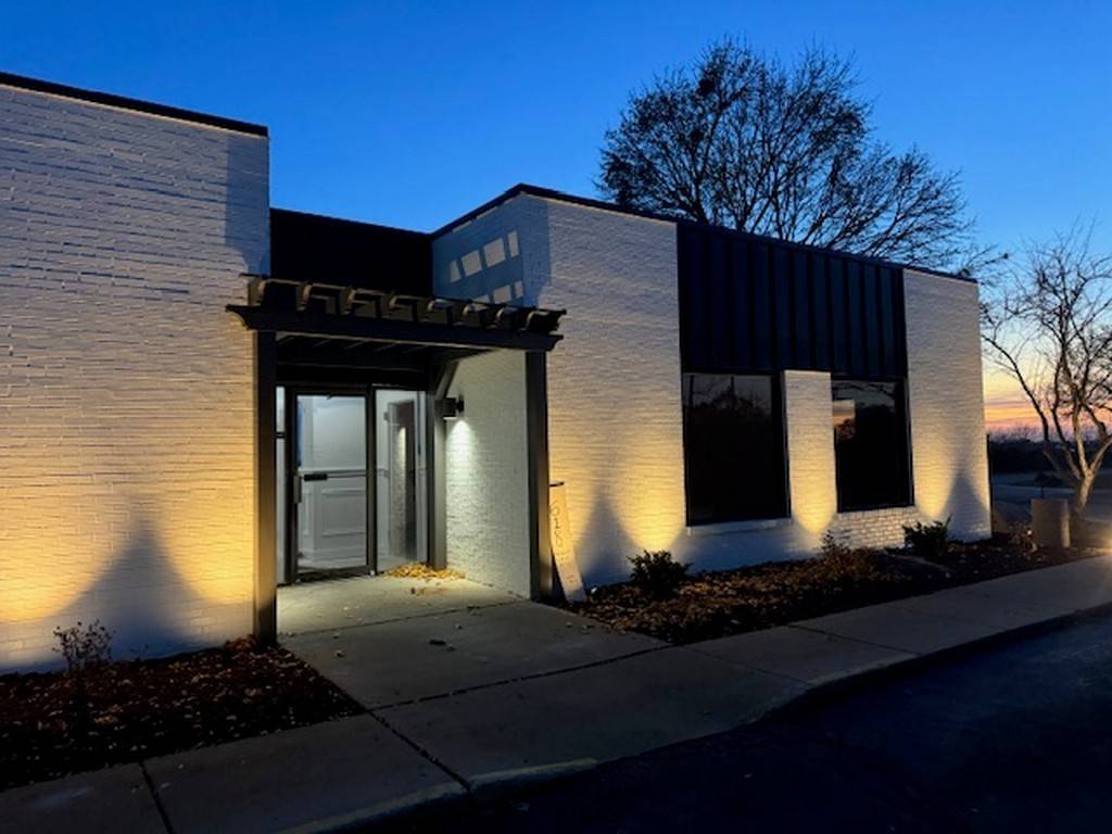 620 State Route 31 #1-10, Mchenry, IL 60050