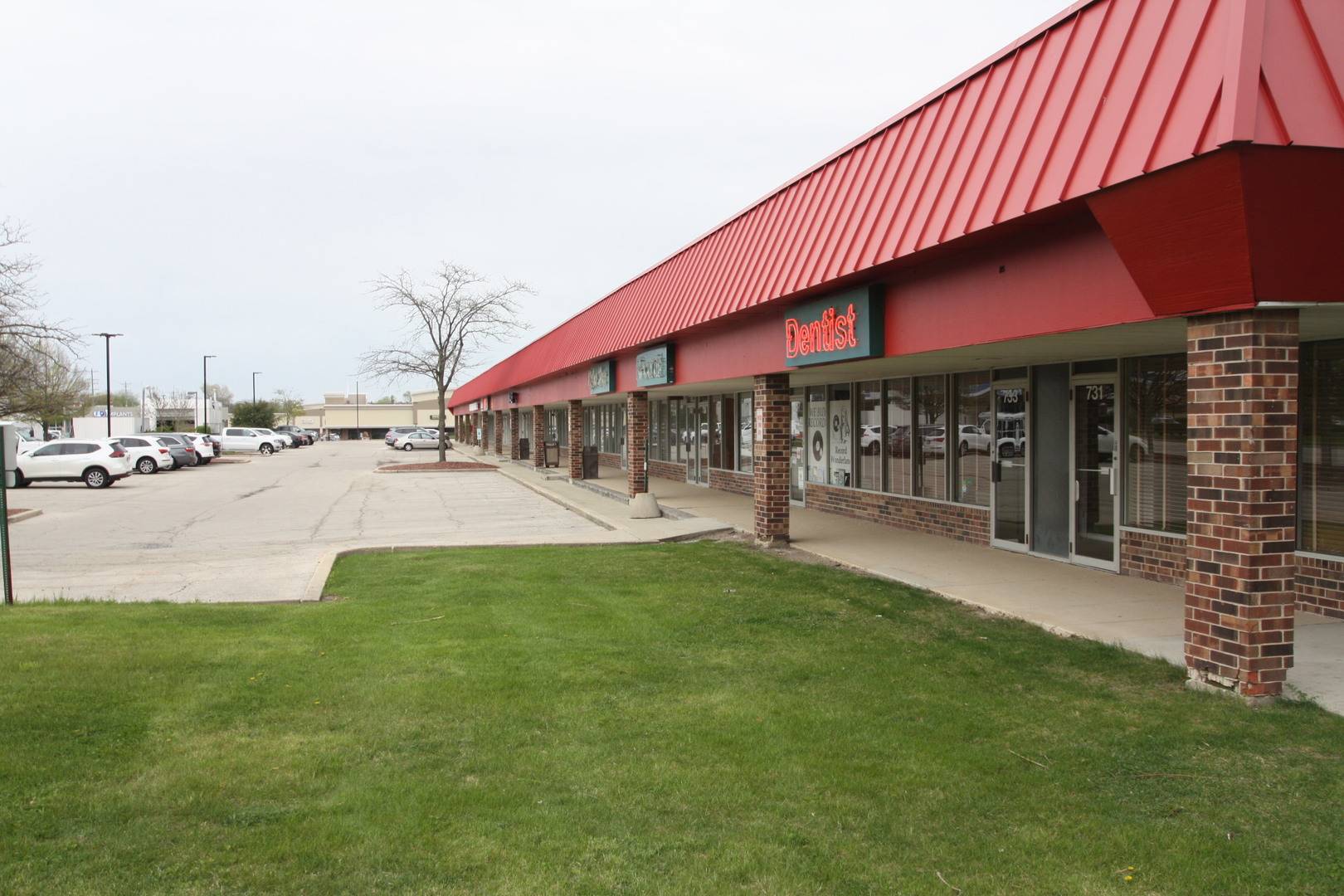 731 E Nerge RD #731-791, Roselle, IL 60172