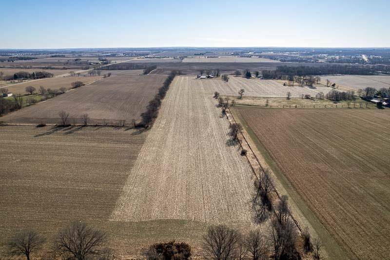 9202 TOWN HALL RD, Belvidere, IL 61008