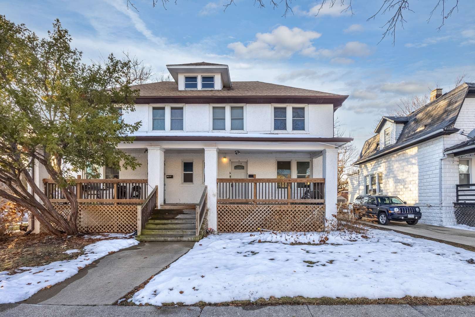 1118 S 7th AVE, Maywood, IL 60153