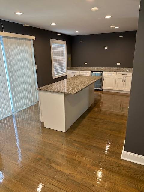 16049 Wood ST, Harvey, IL 60426