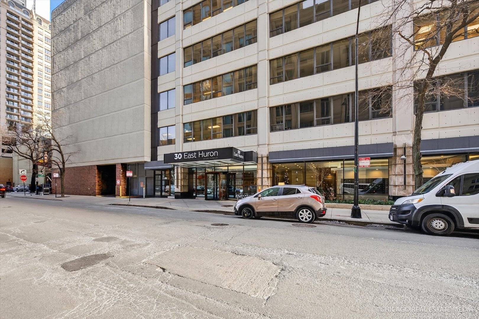 30 E Huron ST #02-COM04, Chicago, IL 60611