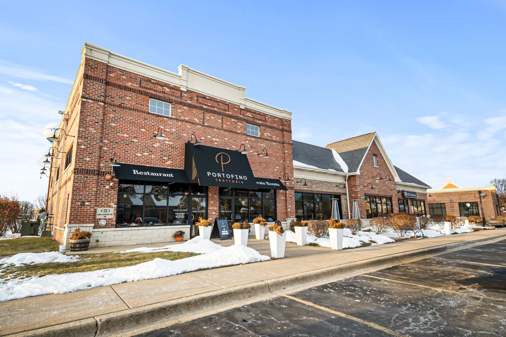 40W188 Campton Crossings DR, St. Charles, IL 60175
