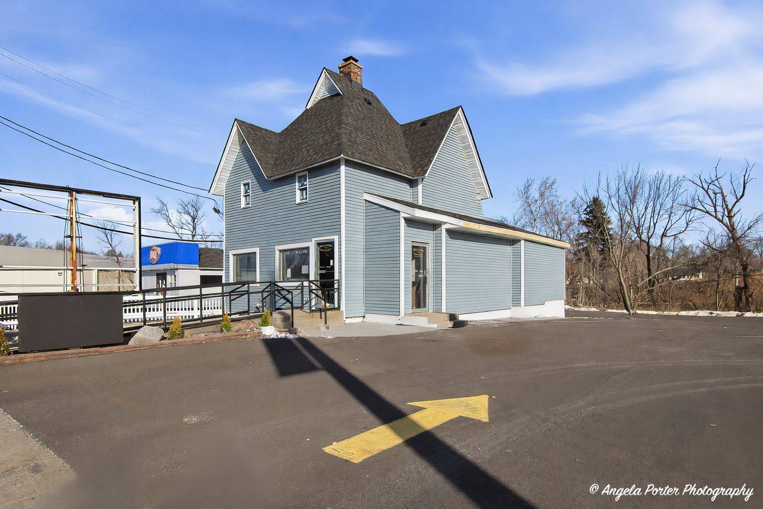 130 Crystal ST, Cary, IL 60013