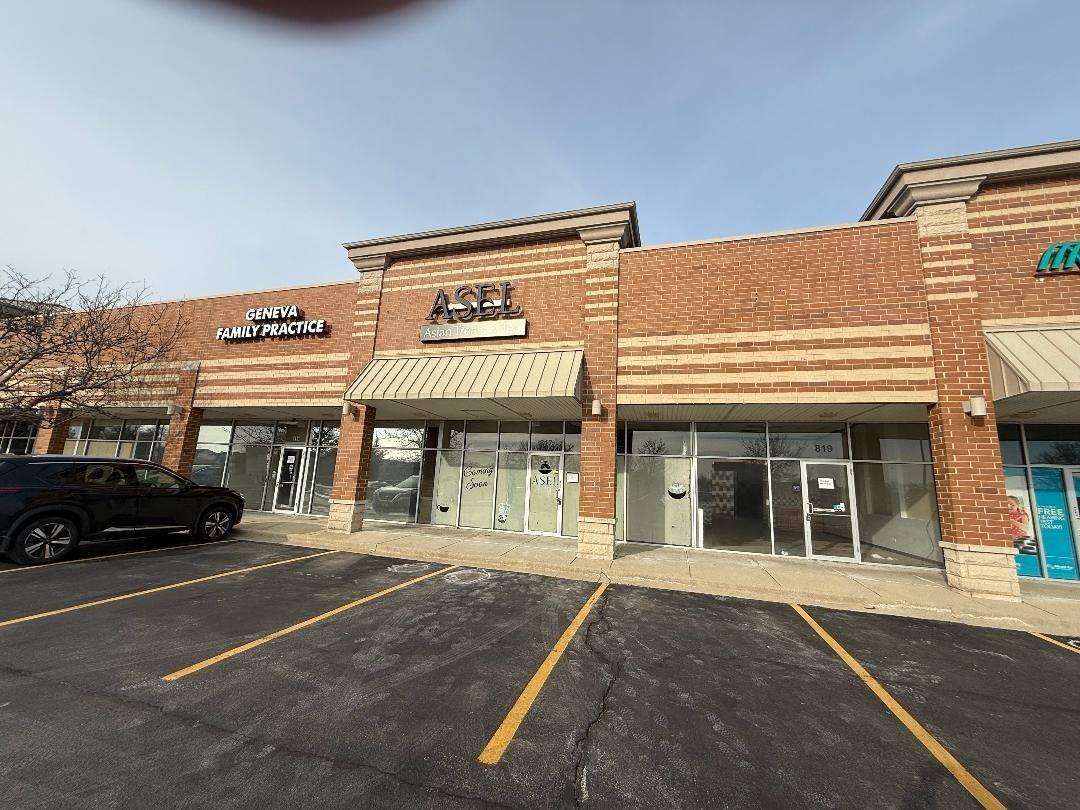 815 N Randall RD, Batavia, IL 60510