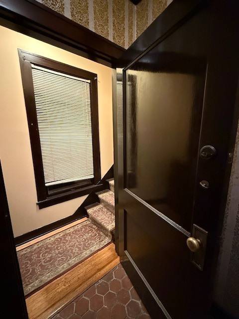 371 Fulton ST #2, Elgin, IL 60120