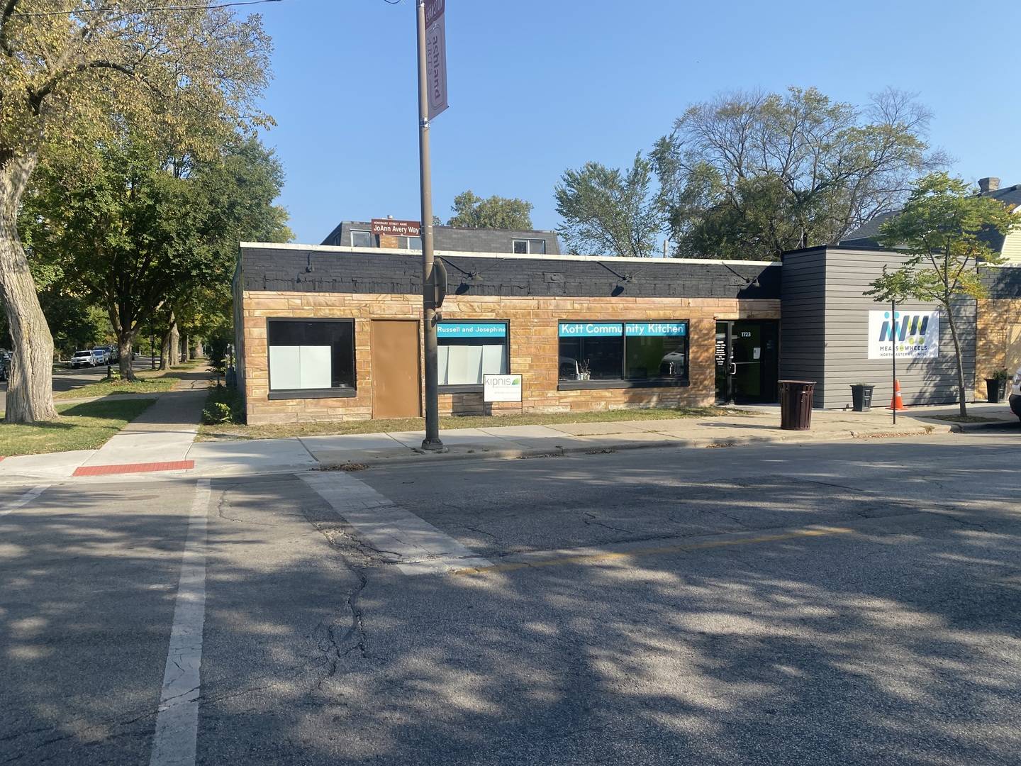 1723 Simpson Streets, Evanston, IL 60201